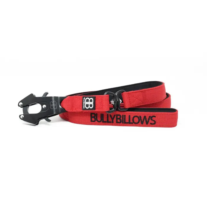 BullyBellows - 1.4M SWIVEL COMBAT LEAD | NEOPRENE LINED, SECURE RATED CLIP WITH SOFT HANDLE - RED BullyBillows