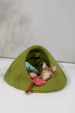 Fleece Semi-Enclosed Pet Bed | Momopets™ CozyDen Series Momo Pets