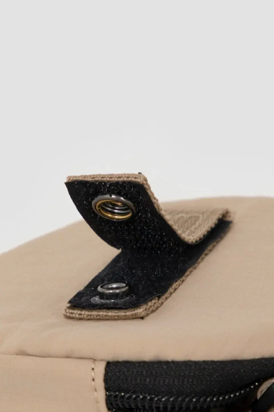 Momopets™ WalkMate Series – Round Dog Poop Bag Holder Momo Pets