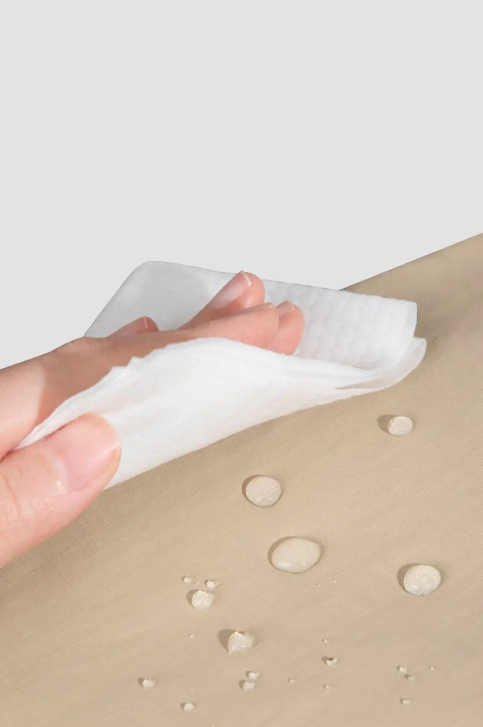 Momopets™ – Dog Walking Crossbody Bag with Waste Bag Dispenser Momo Pets