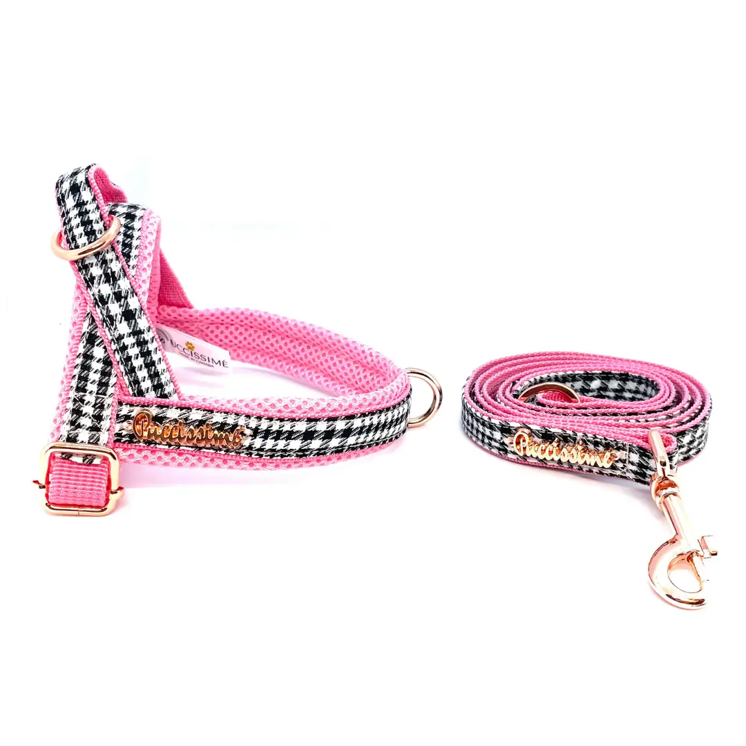 Princess leash with hands-free extension Puccissimé Pet Couture
