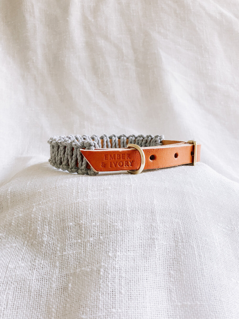 Ember & Ivory - Caramel/Gray Leather & Macrame Collar Ember & Ivory